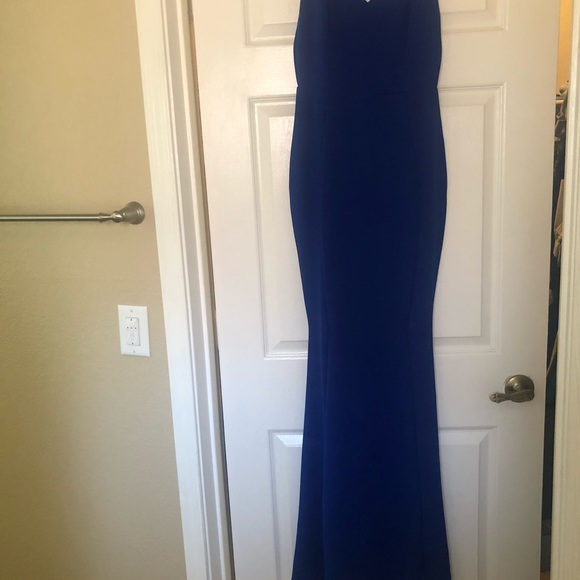 Blue formal gown - Picture 3 of 5